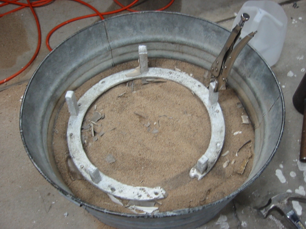 A mud encased 14 inch foam ring with a spur 4 vent and the foam dissolved failed to completely cast.