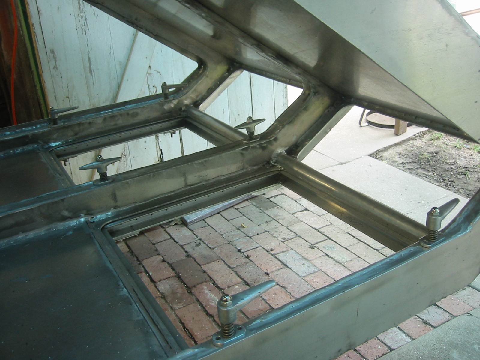Hatch parts installed.