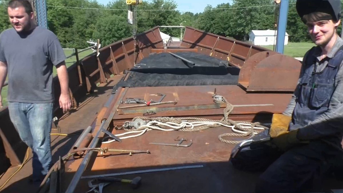 People of Seeker — 170513 Seeker LIVE - May 13, 2017 - Hand Rails, Davits, Roping Sails, Tornadoes