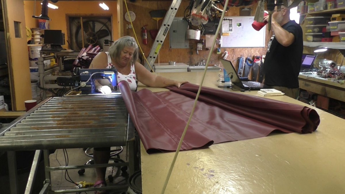 People of Seeker — 170808 Junk Sails, False Seams, ROV Wiring, Reed Switches, Pololu 2808
