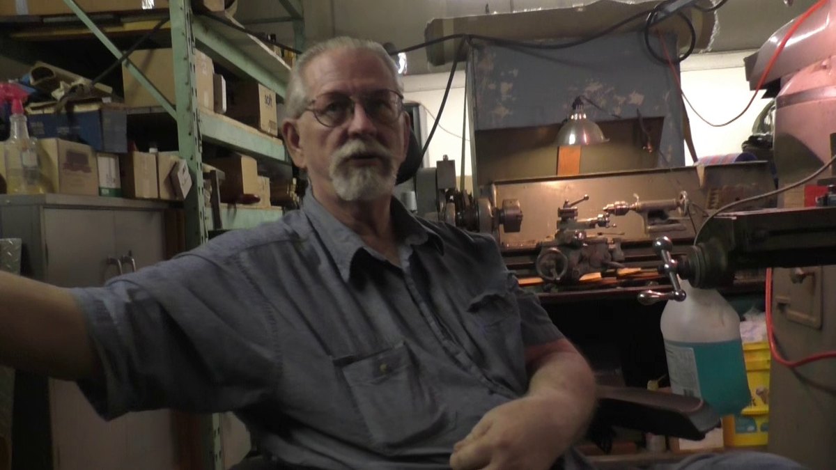 People of Seeker — 170613 Junk Rig Sailmaking - the Mizzen Sail
