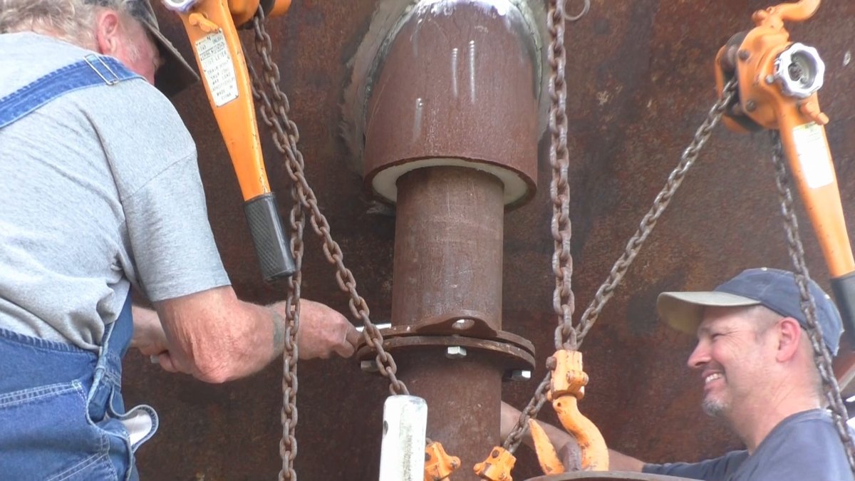 People of Seeker — 170513 Mizzen Mast Step, Davits, Rudder Chain and Cable