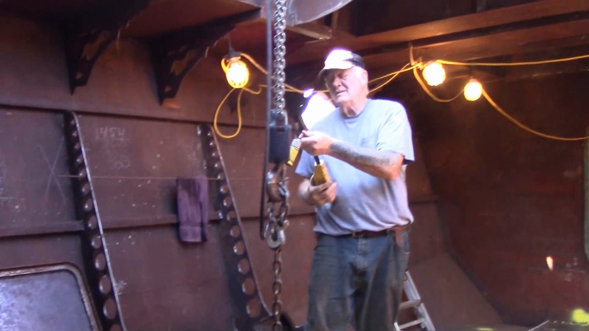 People of Seeker — 161017 Tanks, Flooring, Layout, and Salty Dogs