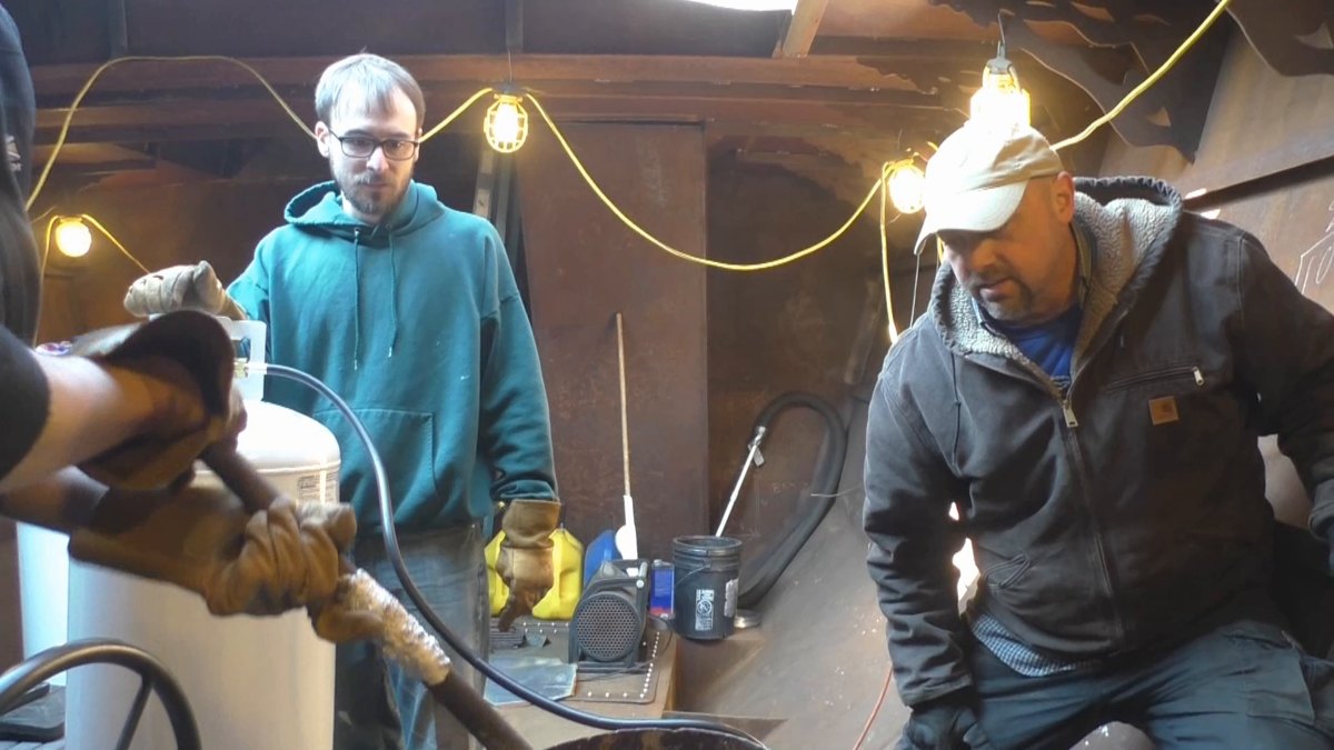 People of Seeker — 160209 Steel Sailboat Building