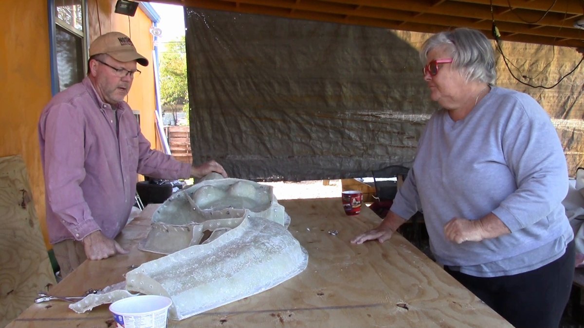 People of Seeker — 161025 Mermaids and a Tiny Home