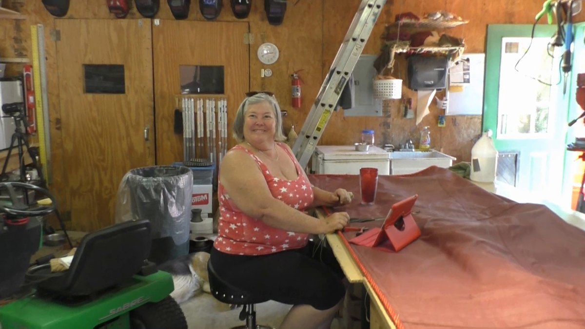 People of Seeker — 170520 Roping Sails, Hatches, Handrails and Build or Buy a Boat